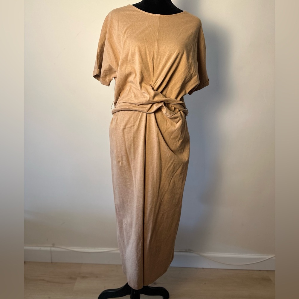 LUSH NWT Women’s Ruched Cinched Front Tie Tan Short Sleeve Midi Dress Sz Medium
